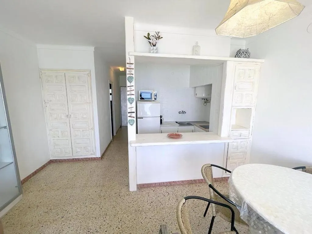 Verones 2B Apartment Roses 0*,  Spain